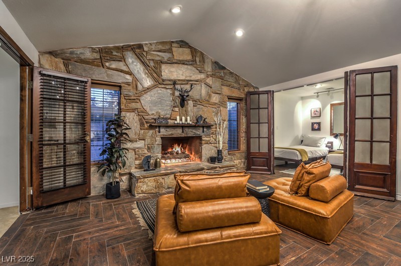 3249 South Torrey Pines Drive