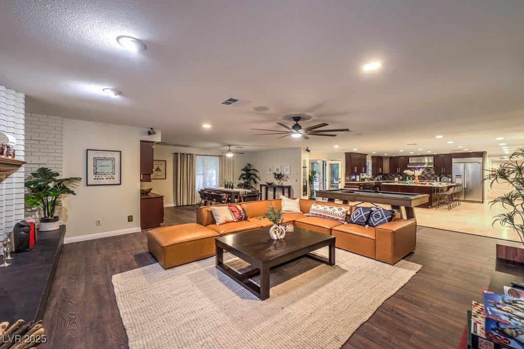 3269 South Torrey Pines Drive