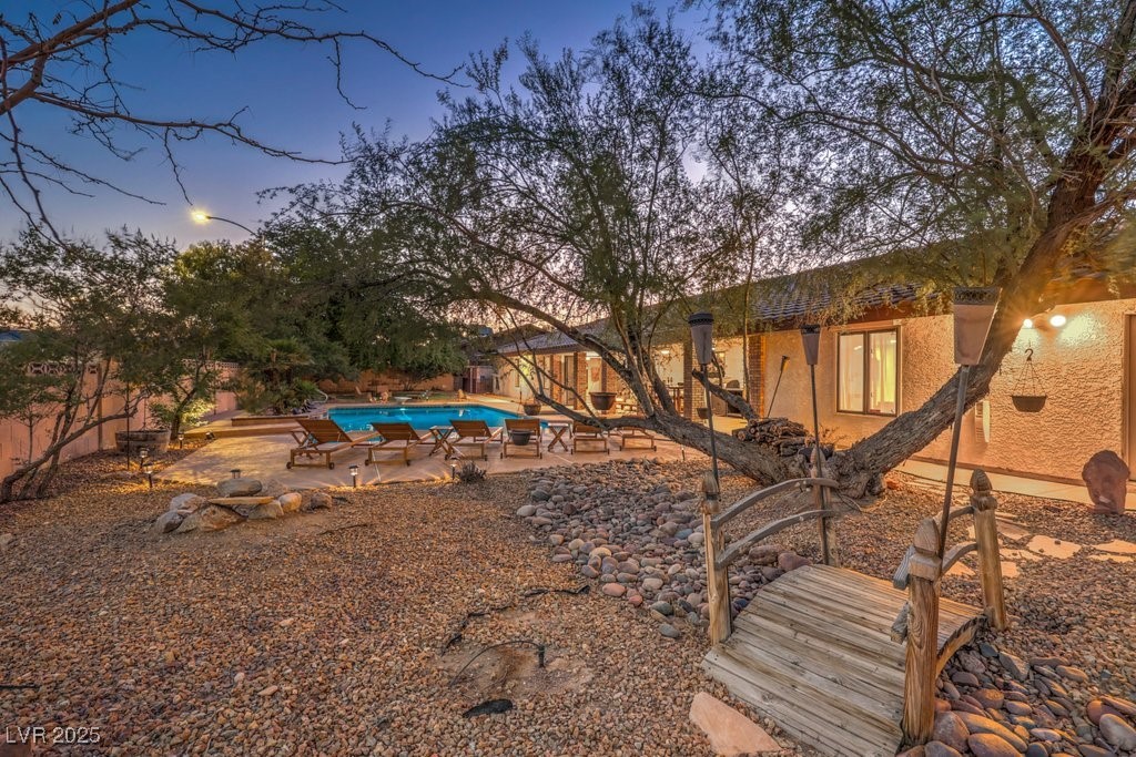 3269 South Torrey Pines Drive