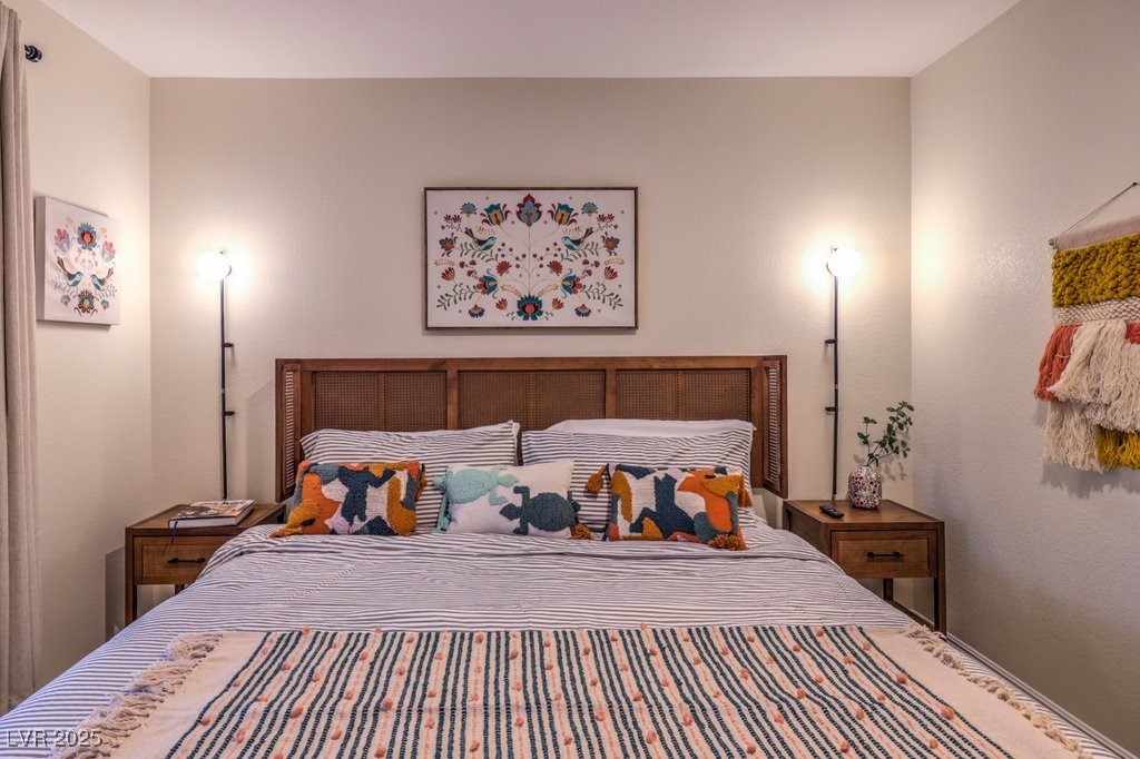 3269 South Torrey Pines Drive