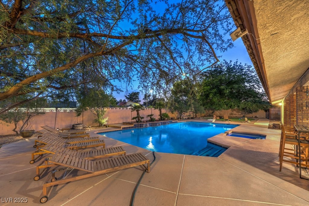 3269 South Torrey Pines Drive