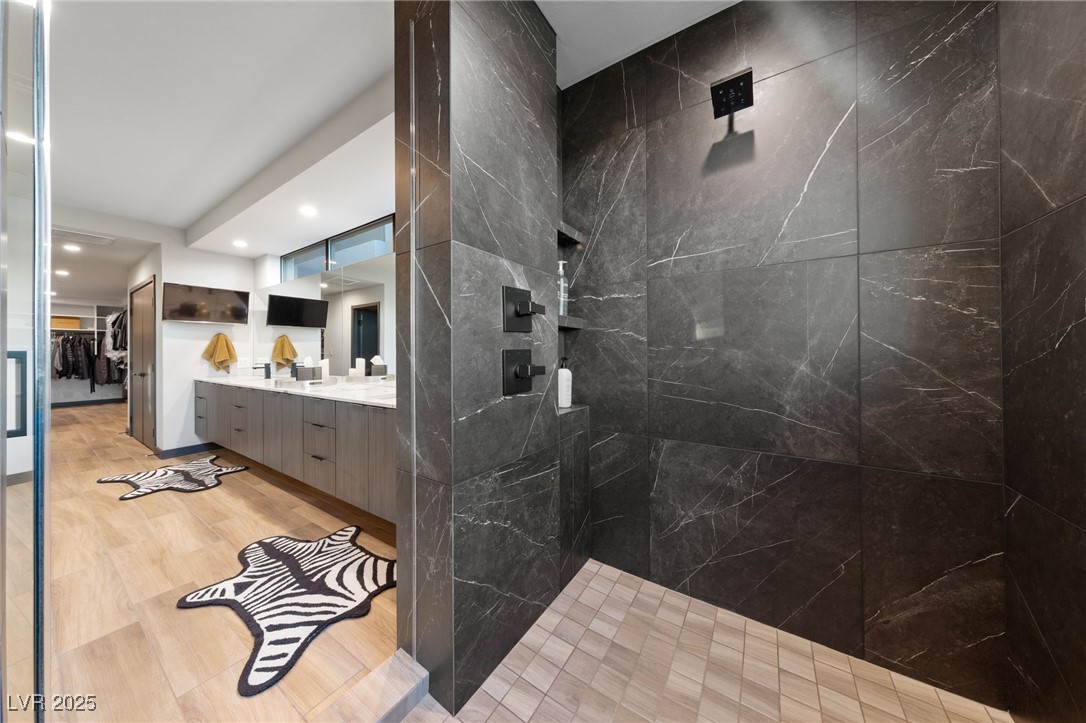 38 Promenade Isle Lane