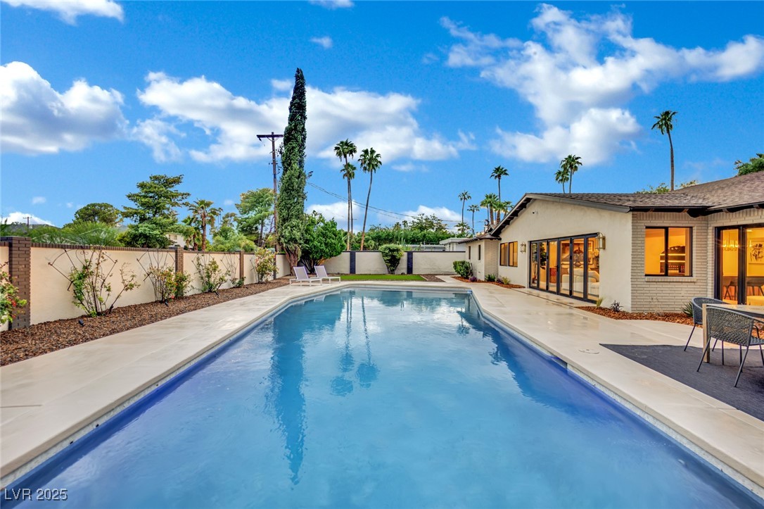 1244 Park Circle