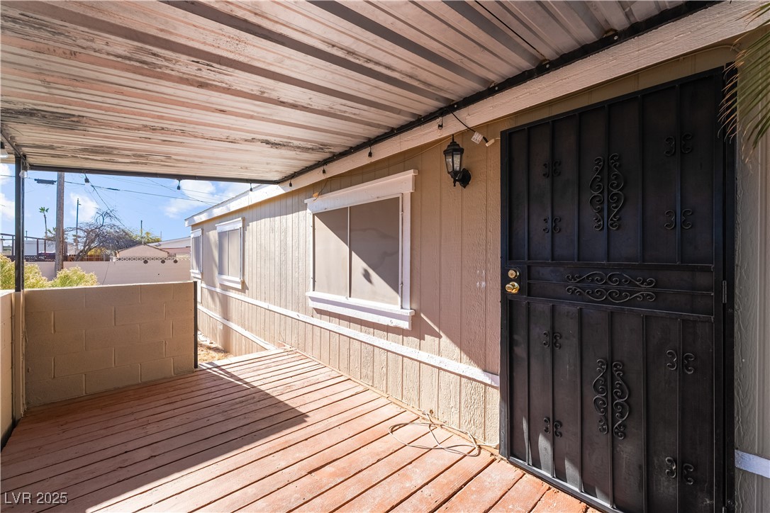 6255 Bryce Canyon Avenue