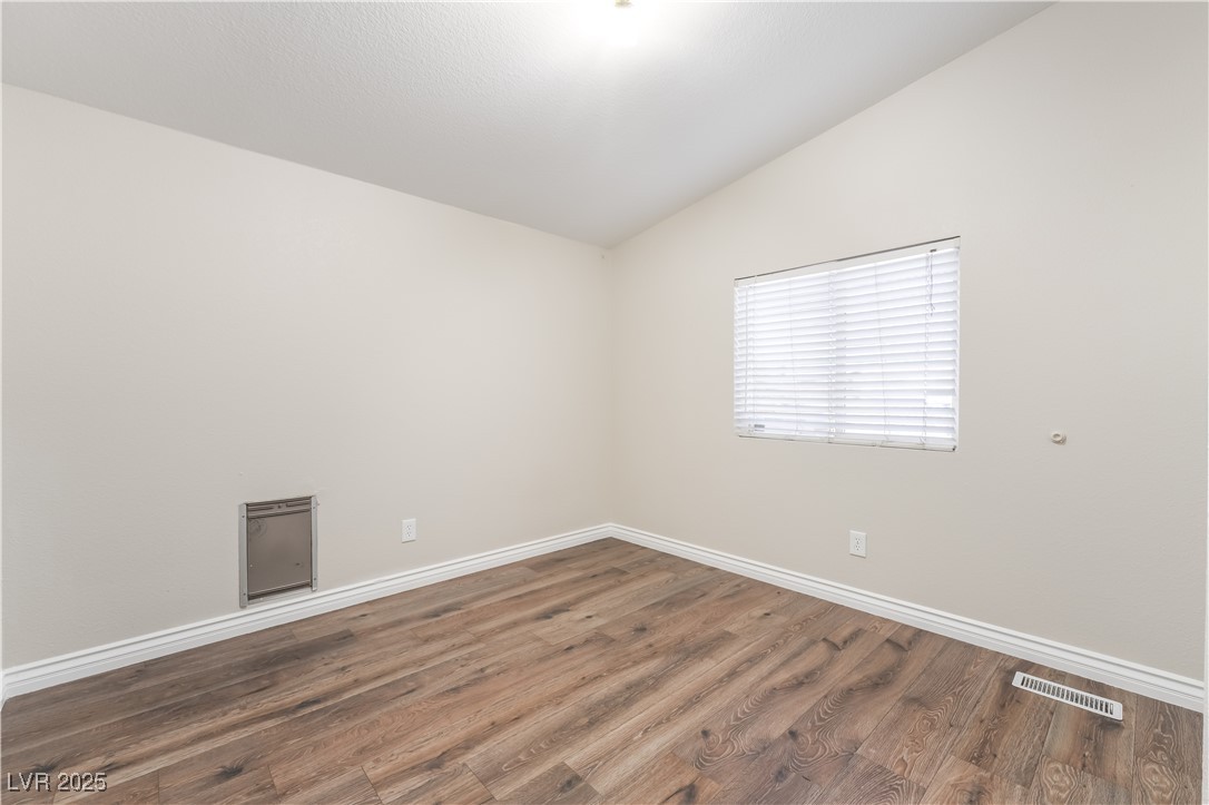 6255 Bryce Canyon Avenue