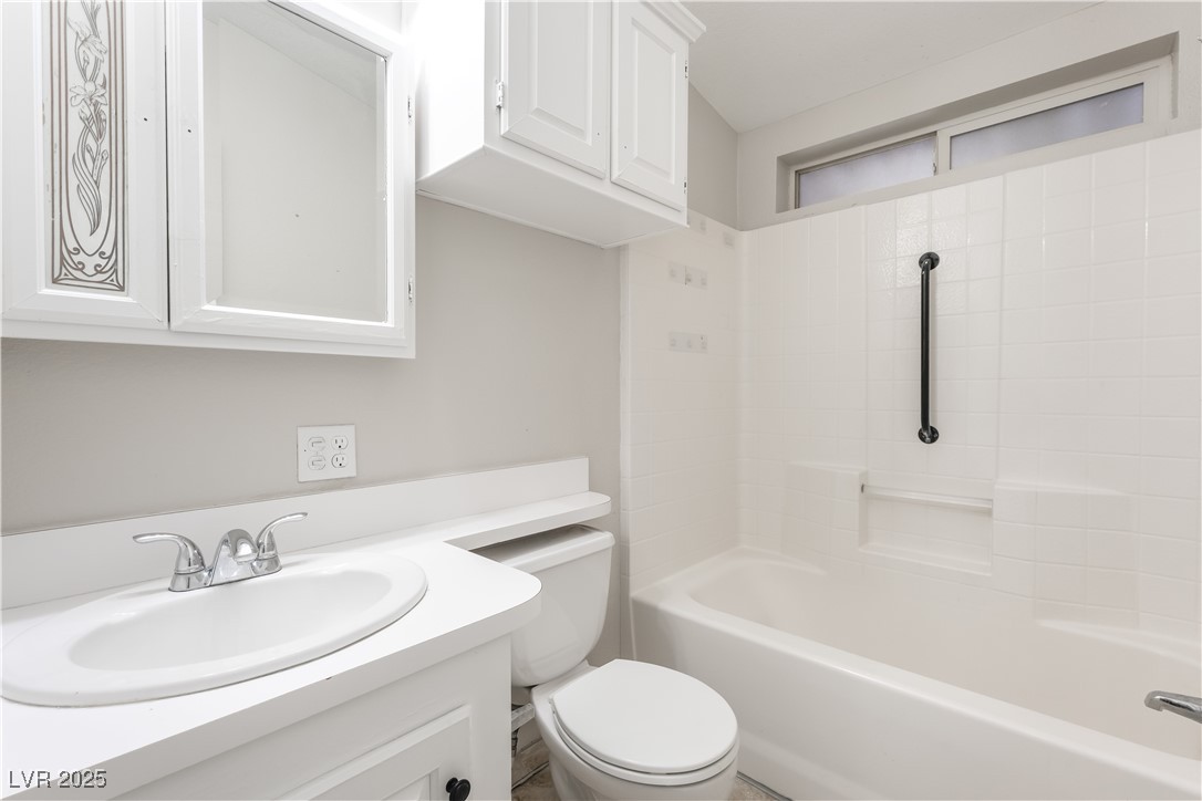 6255 Bryce Canyon Avenue