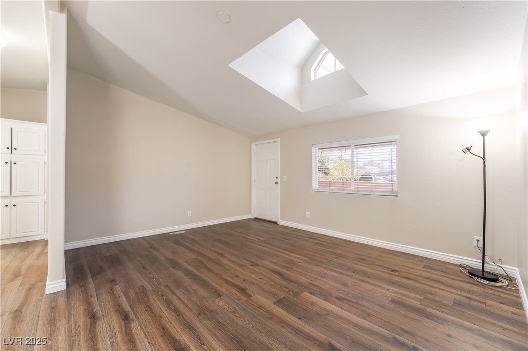 6255 Bryce Canyon Avenue