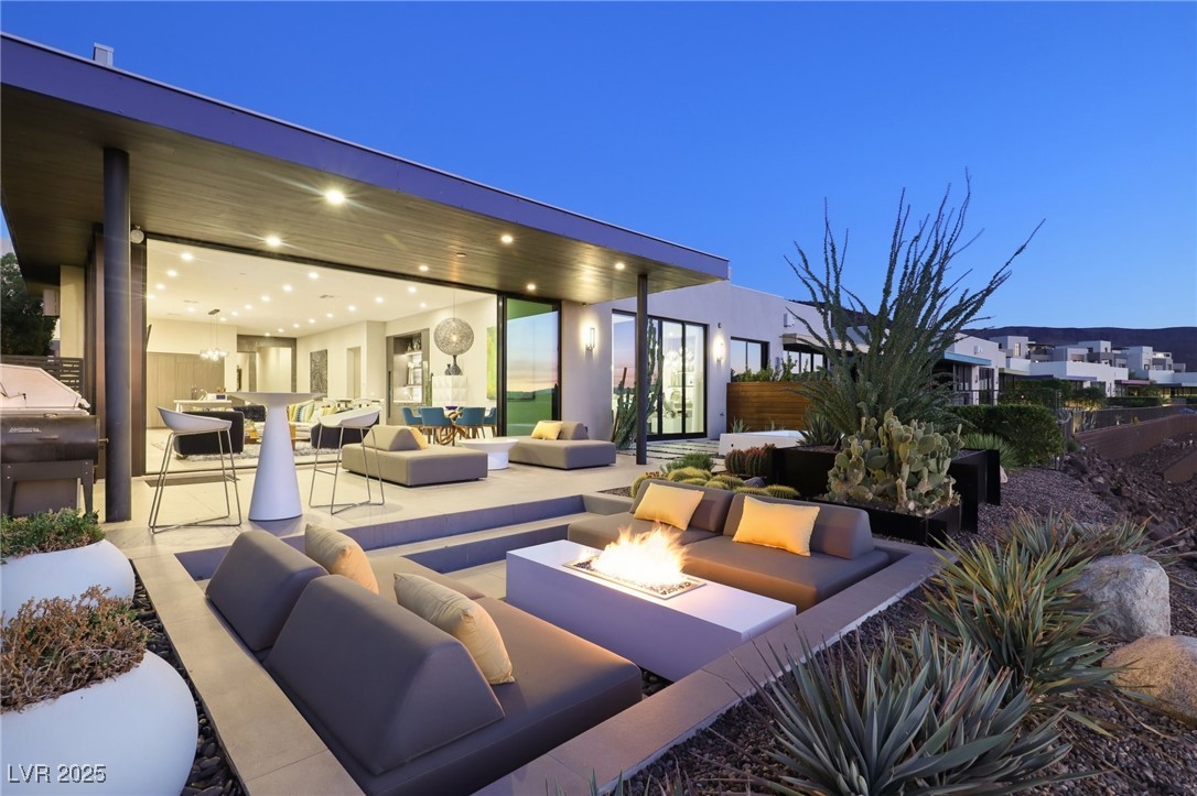 375 Tranquil Peak Court