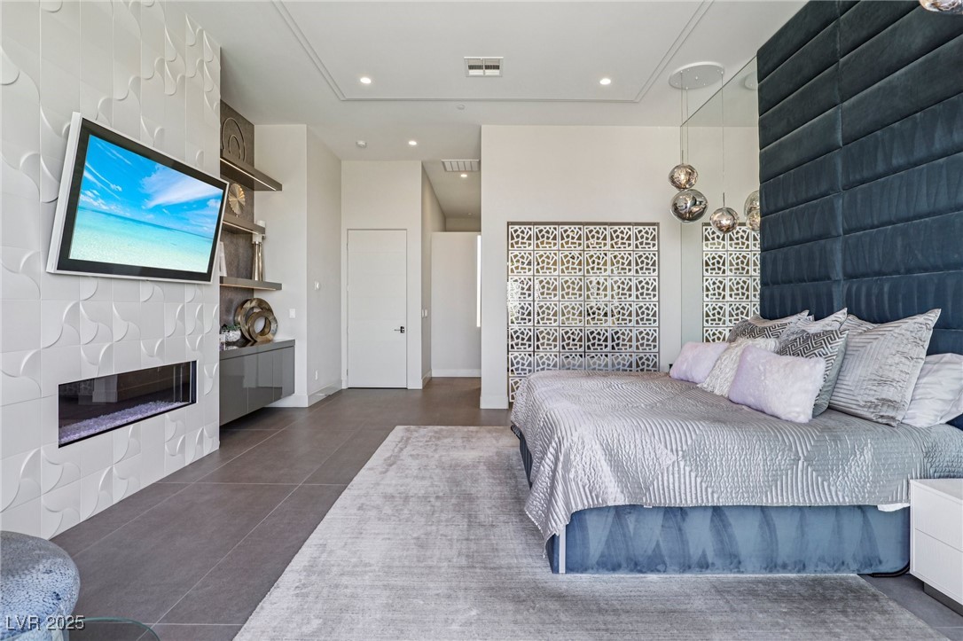 375 Tranquil Peak Court