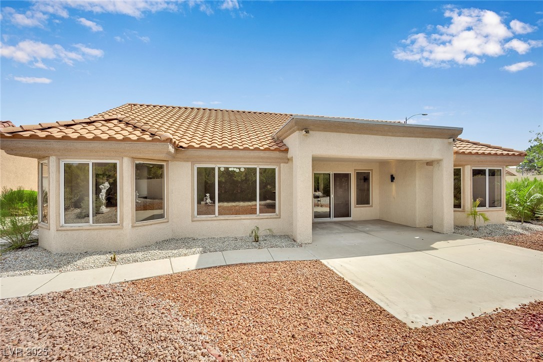 2801 Golfside Drive