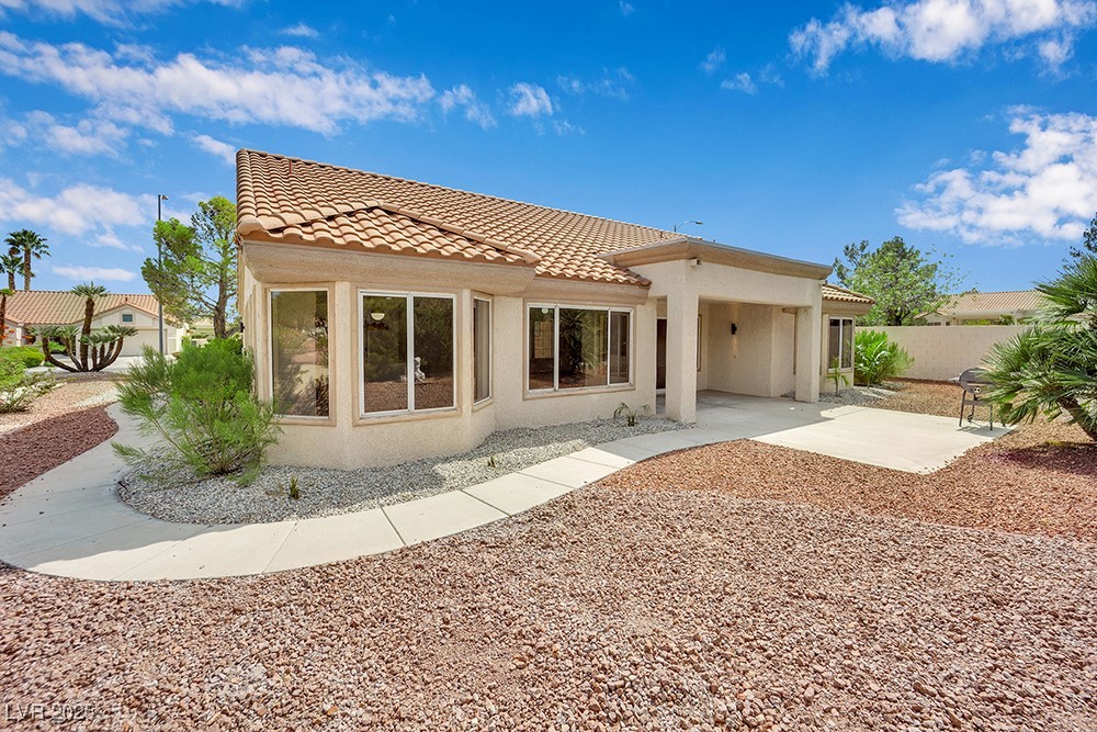 2801 Golfside Drive