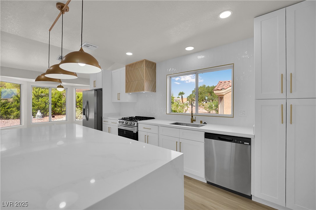 2801 Golfside Drive