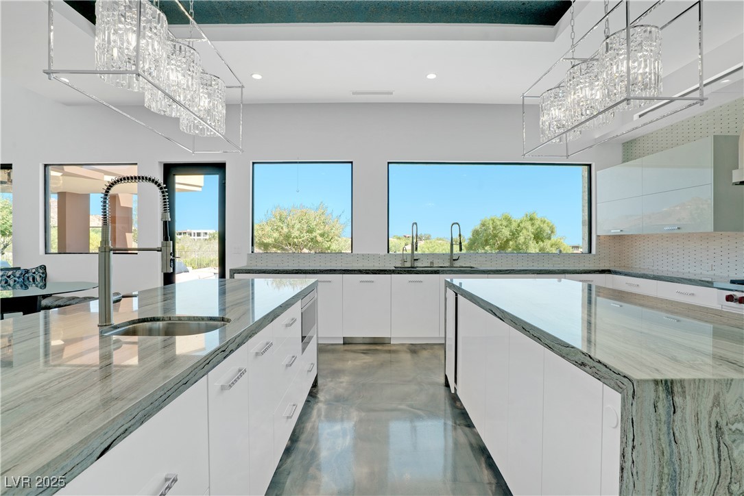 10 Ridge Blossom Road