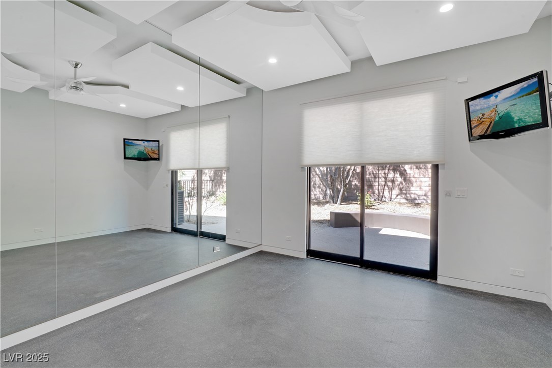 10 Ridge Blossom Road