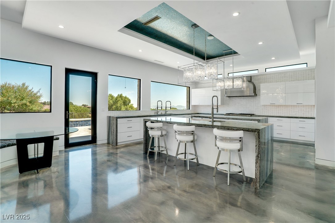 10 Ridge Blossom Road