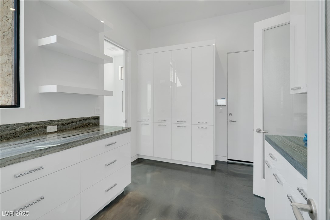 10 Ridge Blossom Road