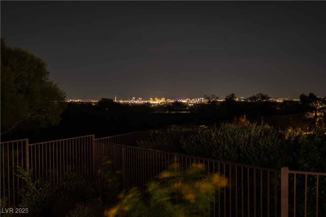 10 Ridge Blossom Road