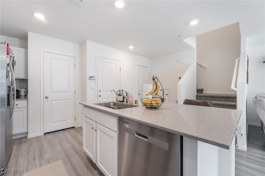 4585 Honey Hills Avenue