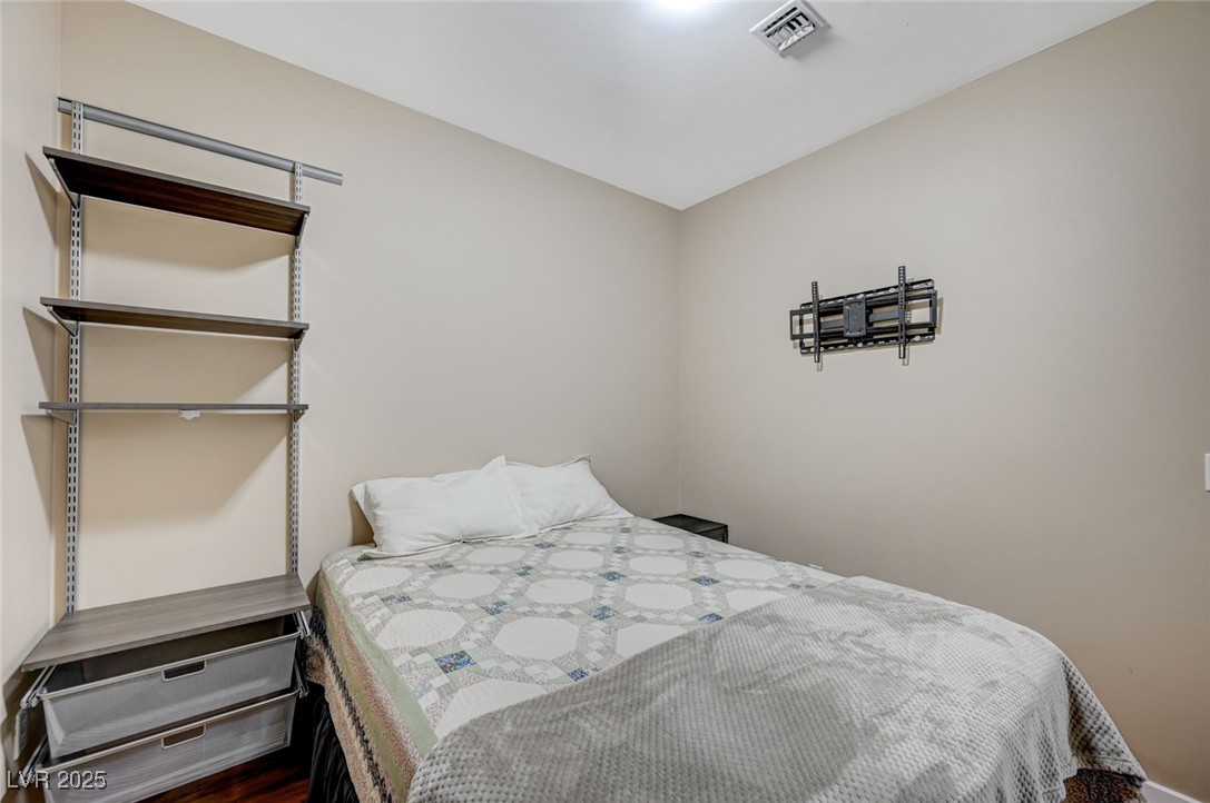 4575 Dean Martin Drive 806