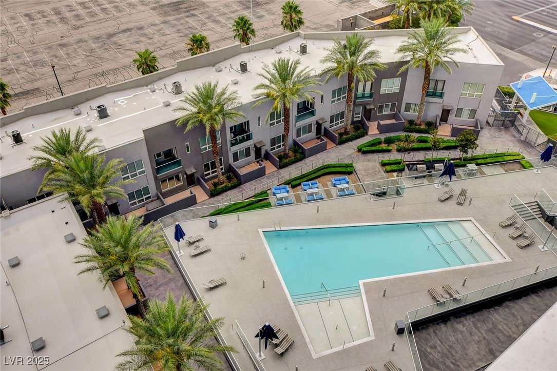 4575 Dean Martin Drive 806