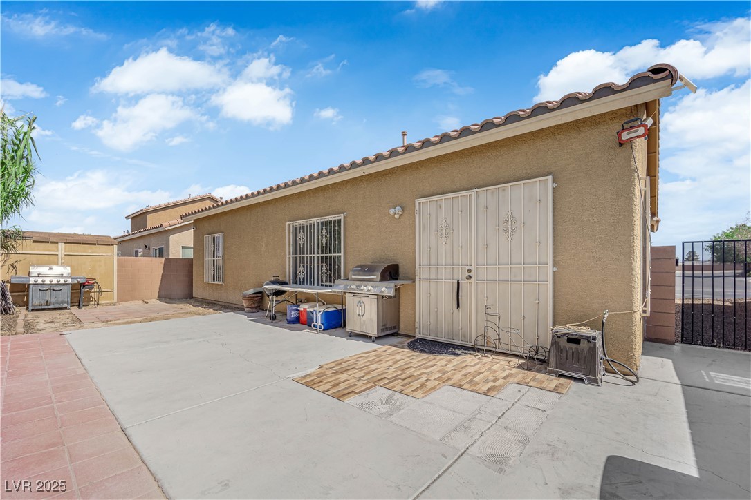 3752 Calle De Rio Avenue