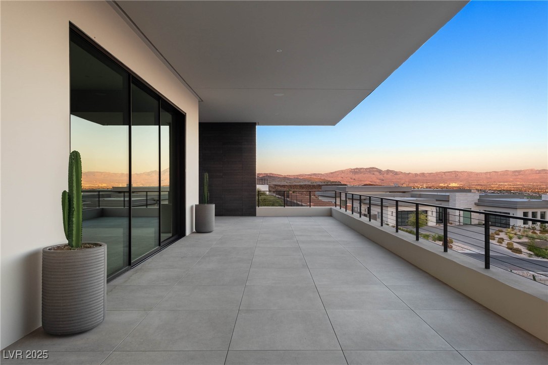 664 Dragon Peak Drive