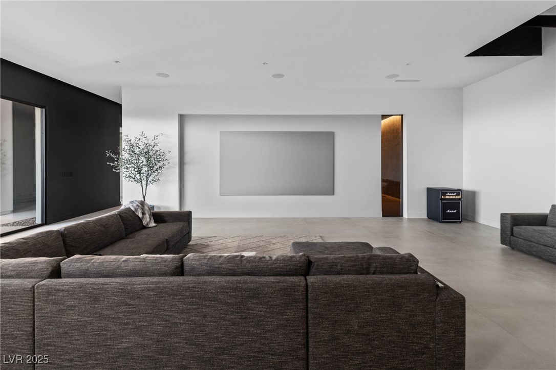 664 Dragon Peak Drive