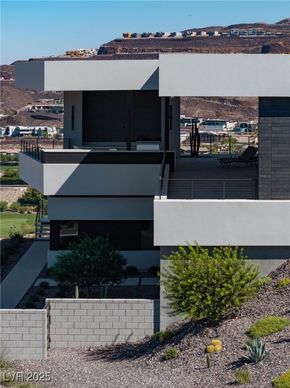 664 Dragon Peak Drive