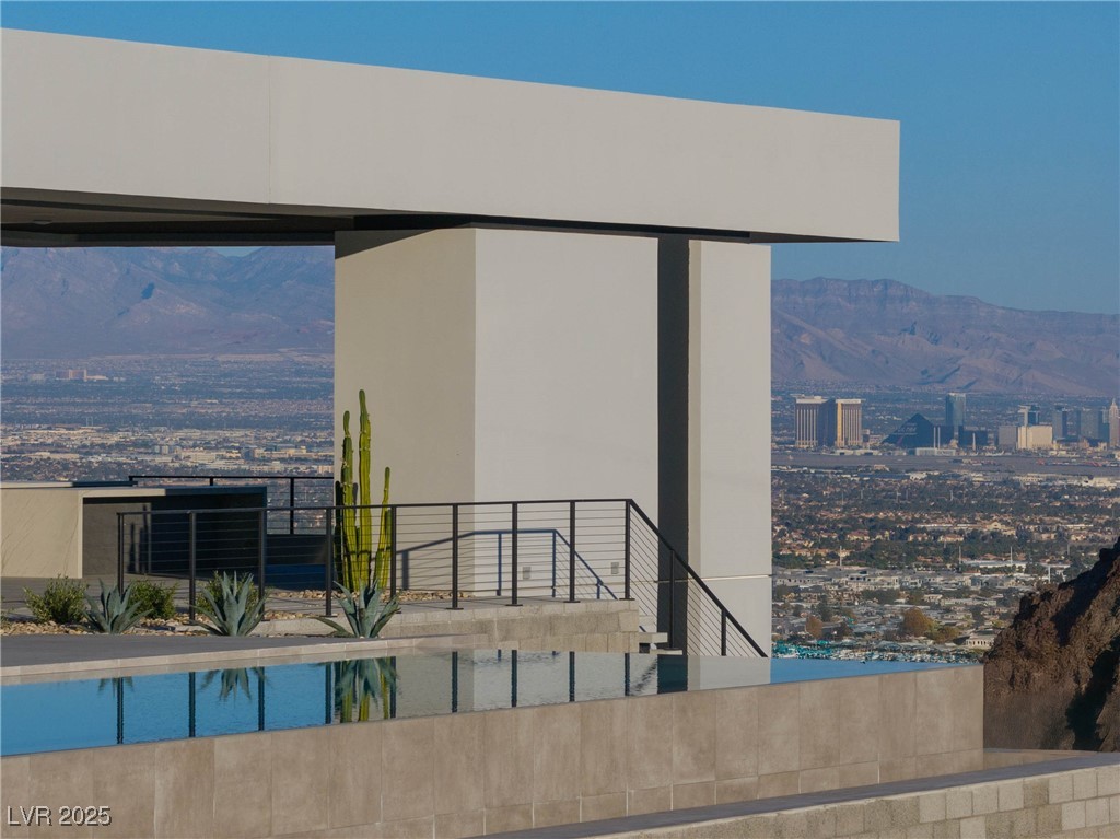 664 Dragon Peak Drive