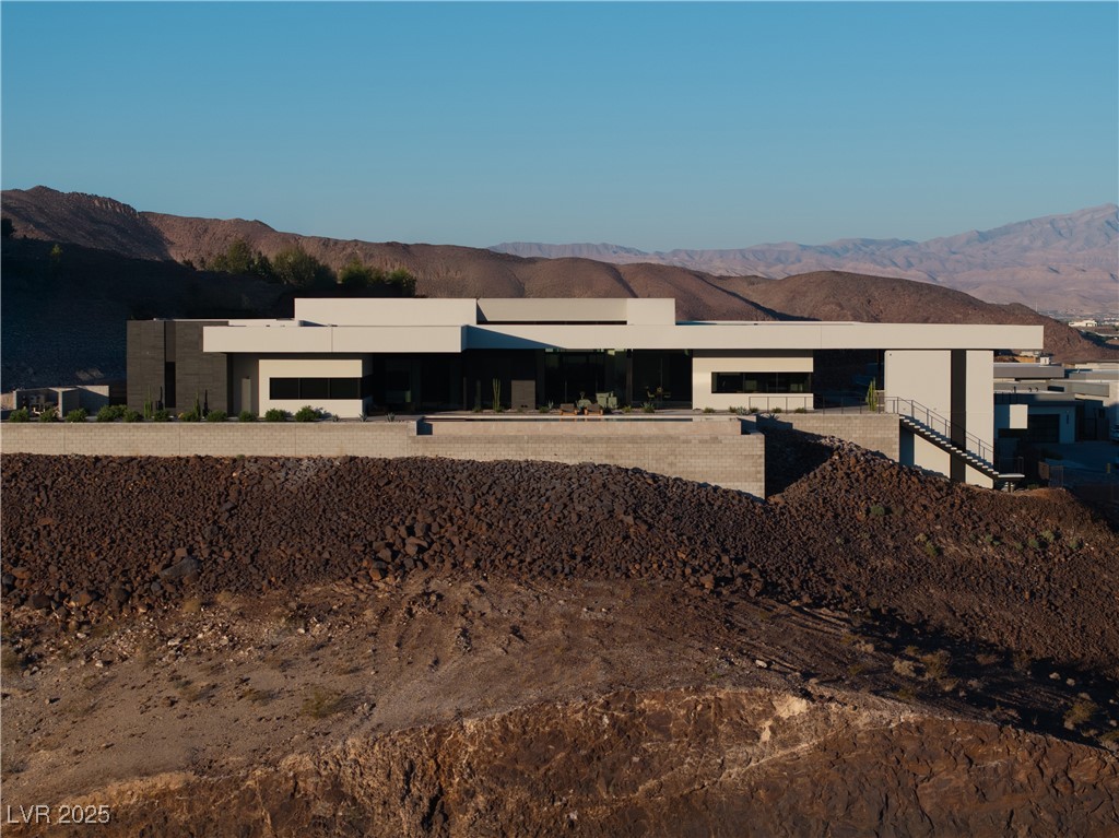 664 Dragon Peak Drive