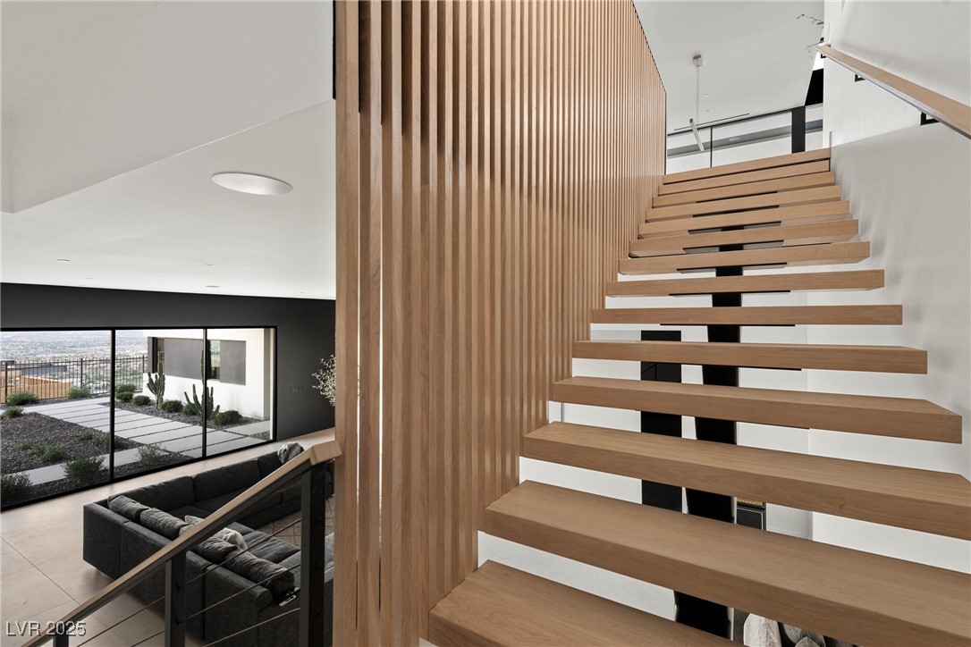 664 Dragon Peak Drive