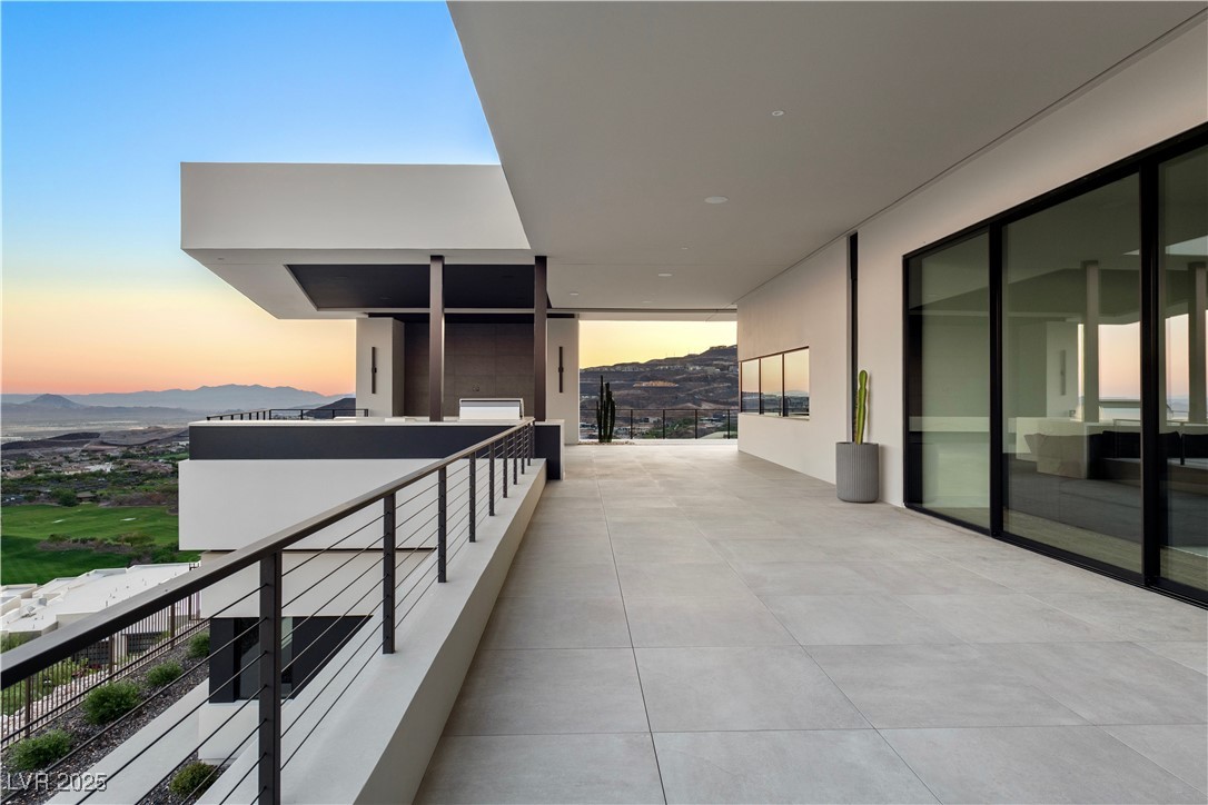 664 Dragon Peak Drive