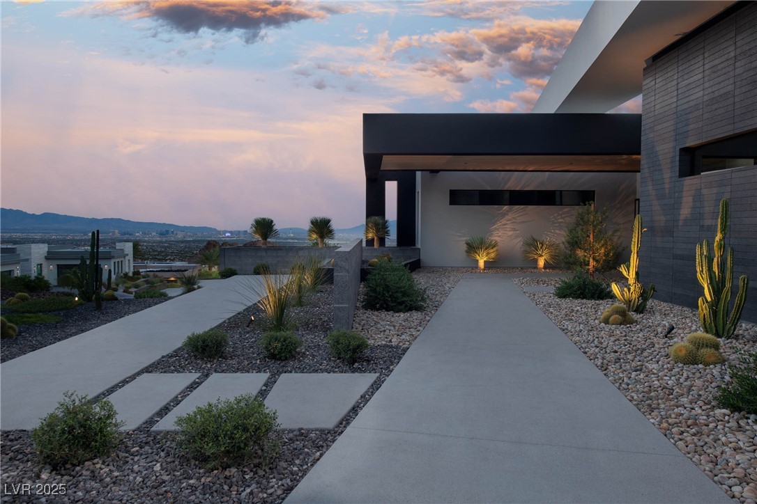 664 Dragon Peak Drive