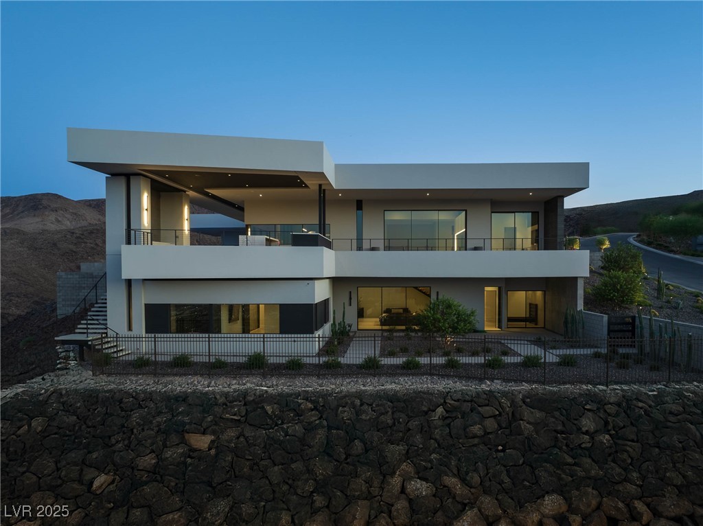 664 Dragon Peak Drive