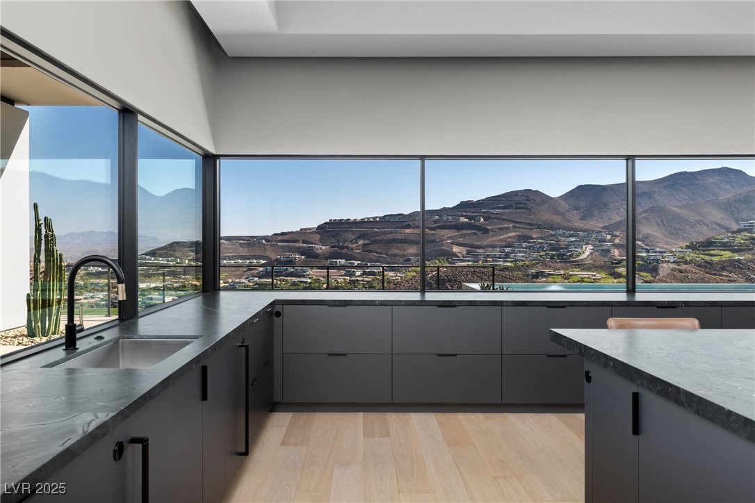 664 Dragon Peak Drive