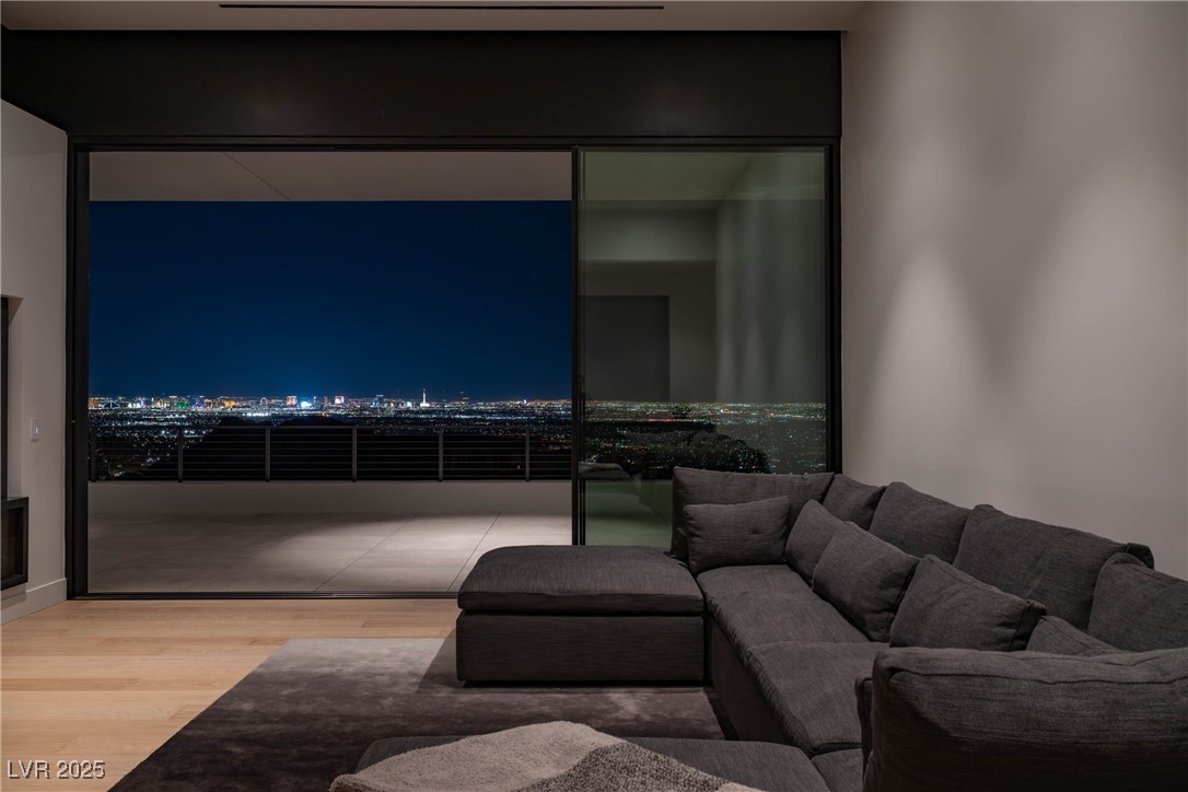 664 Dragon Peak Drive