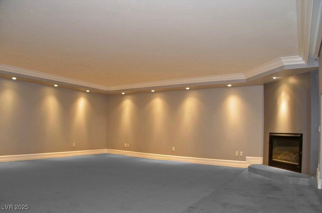 2747 PARADISE Road 502