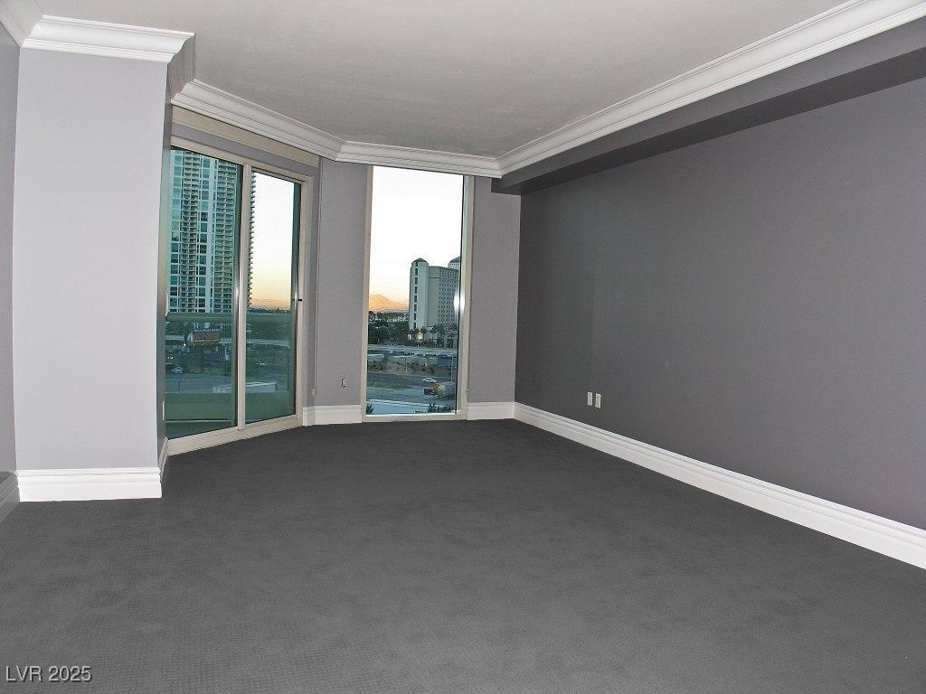 2747 PARADISE Road 502