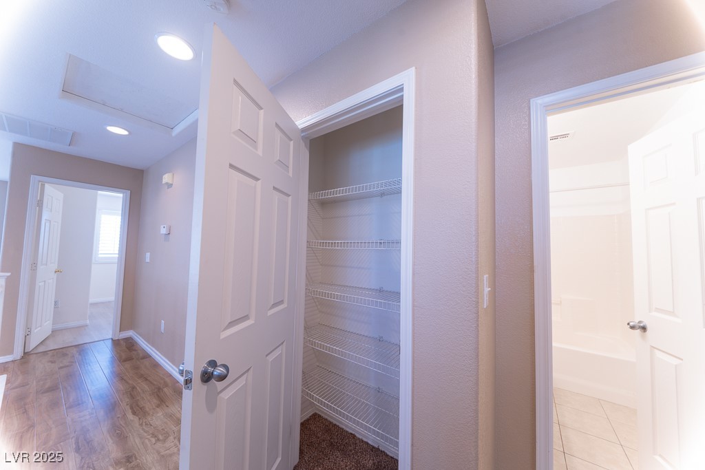 10429 Chandra Avenue