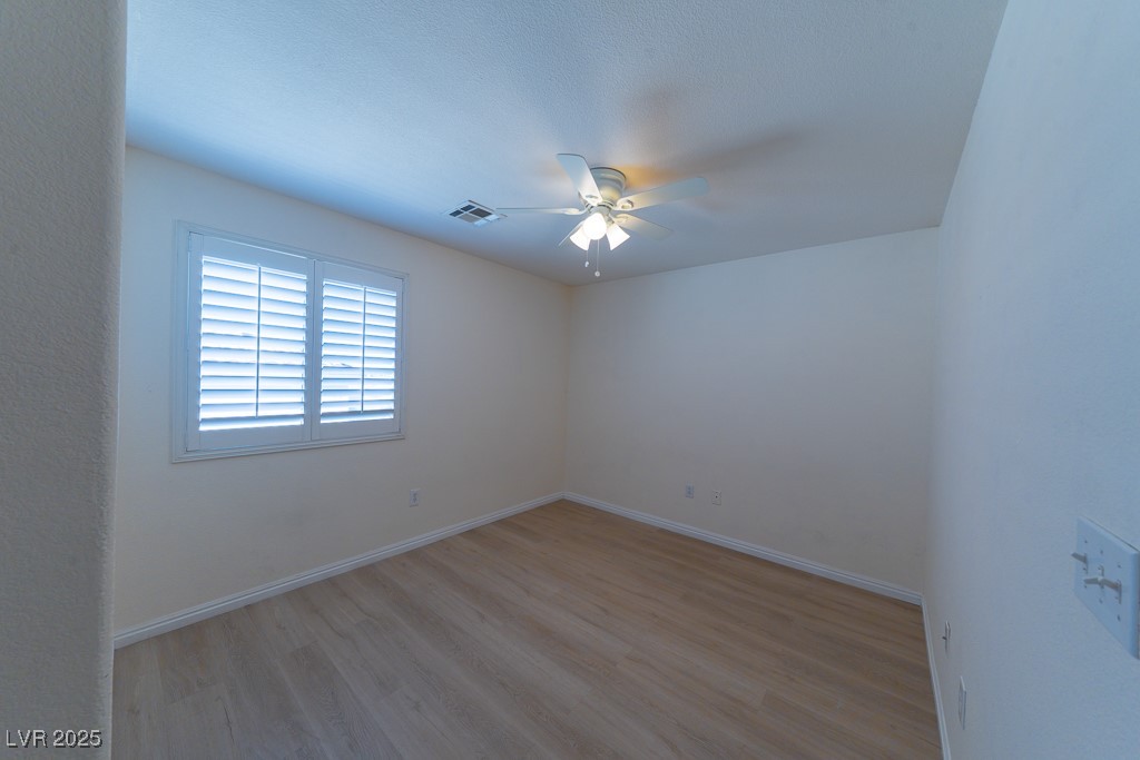 10429 Chandra Avenue