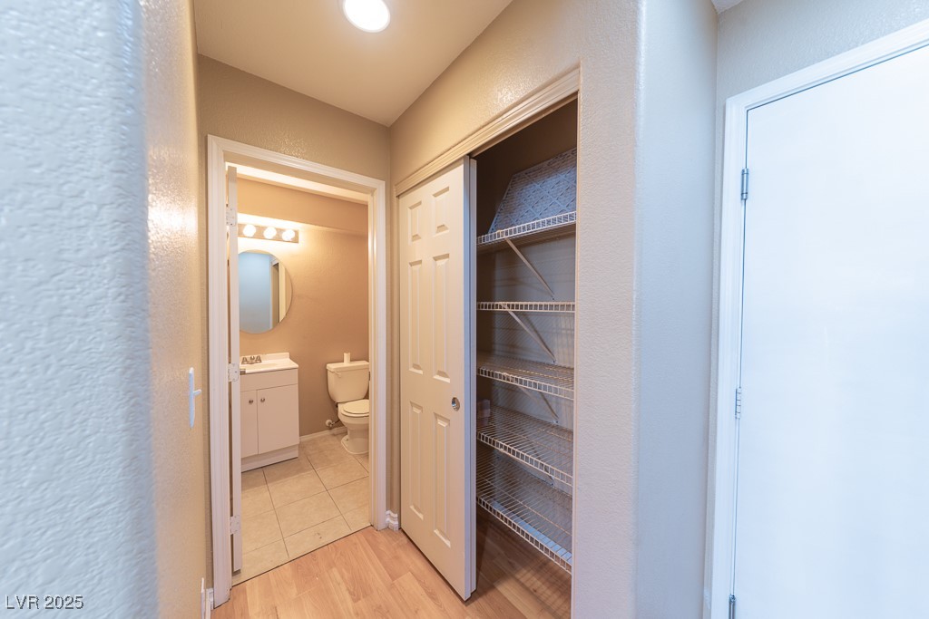 10429 Chandra Avenue