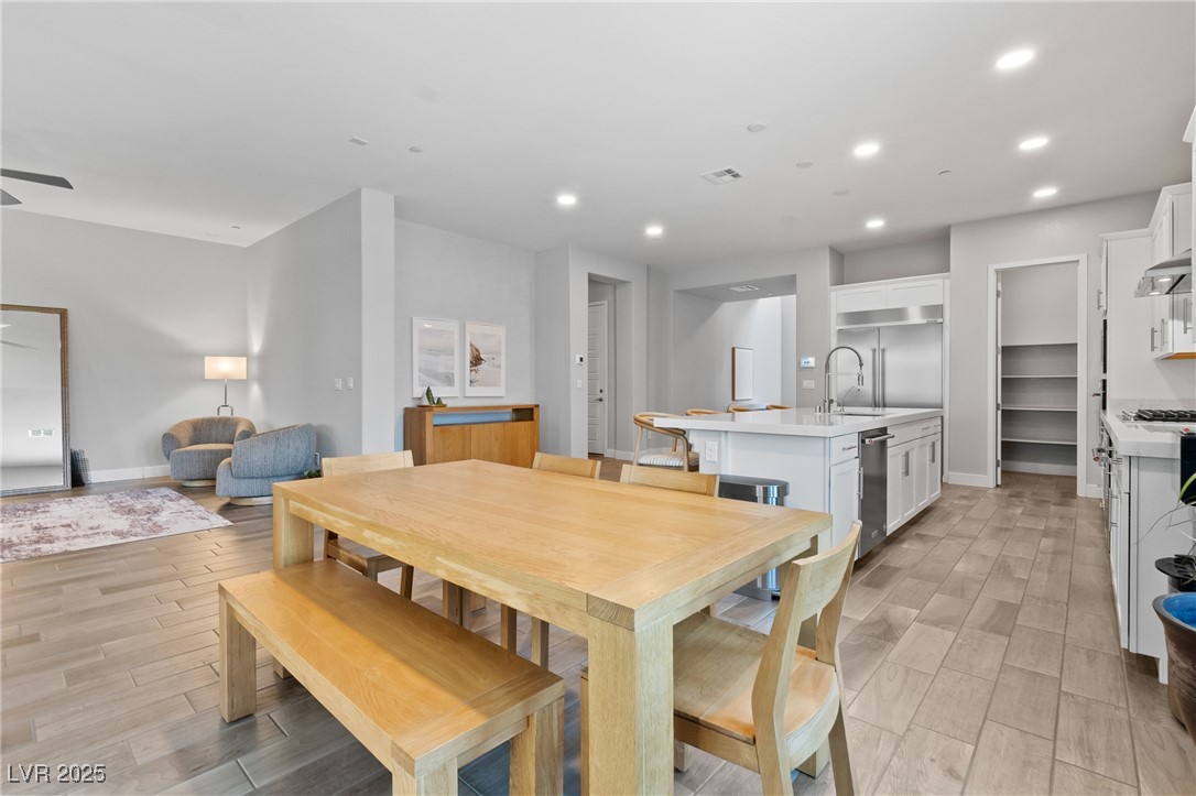 7736 Tioga Ridge Court