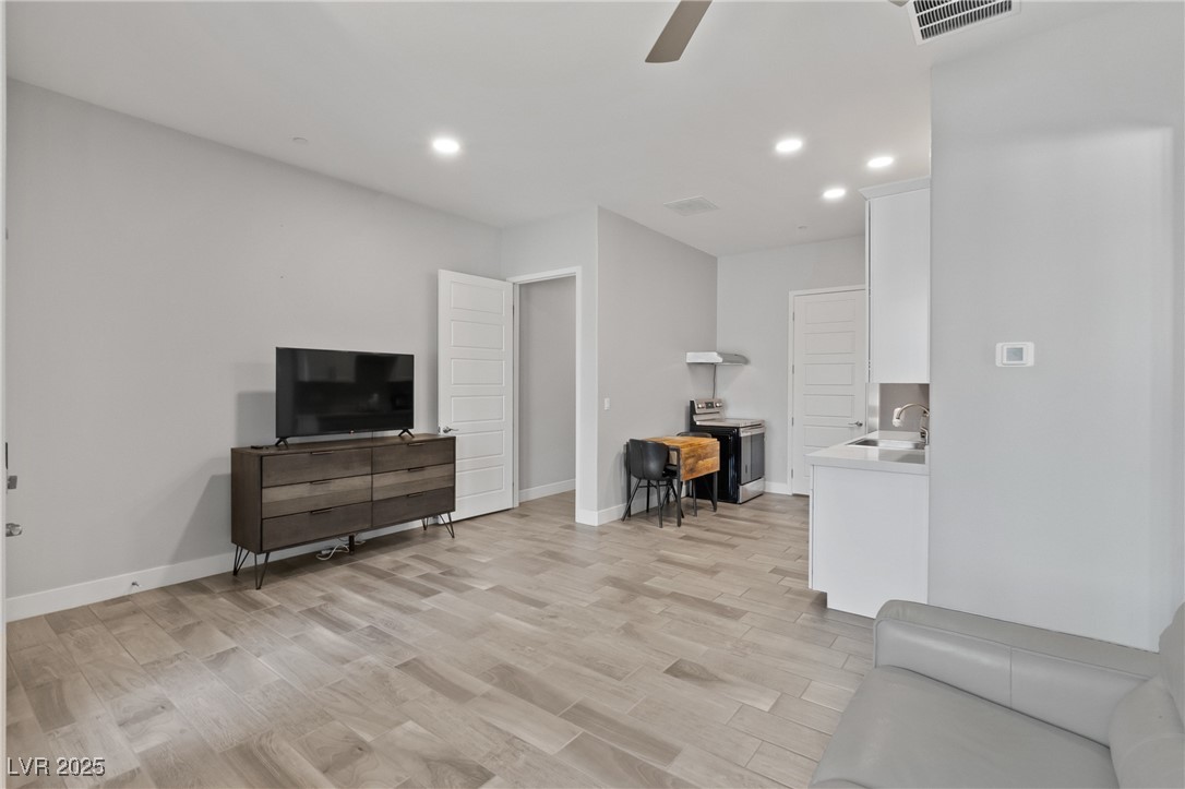 7736 Tioga Ridge Court