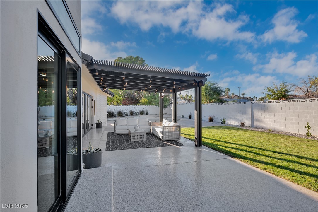 2720 Tioga Pines Circle