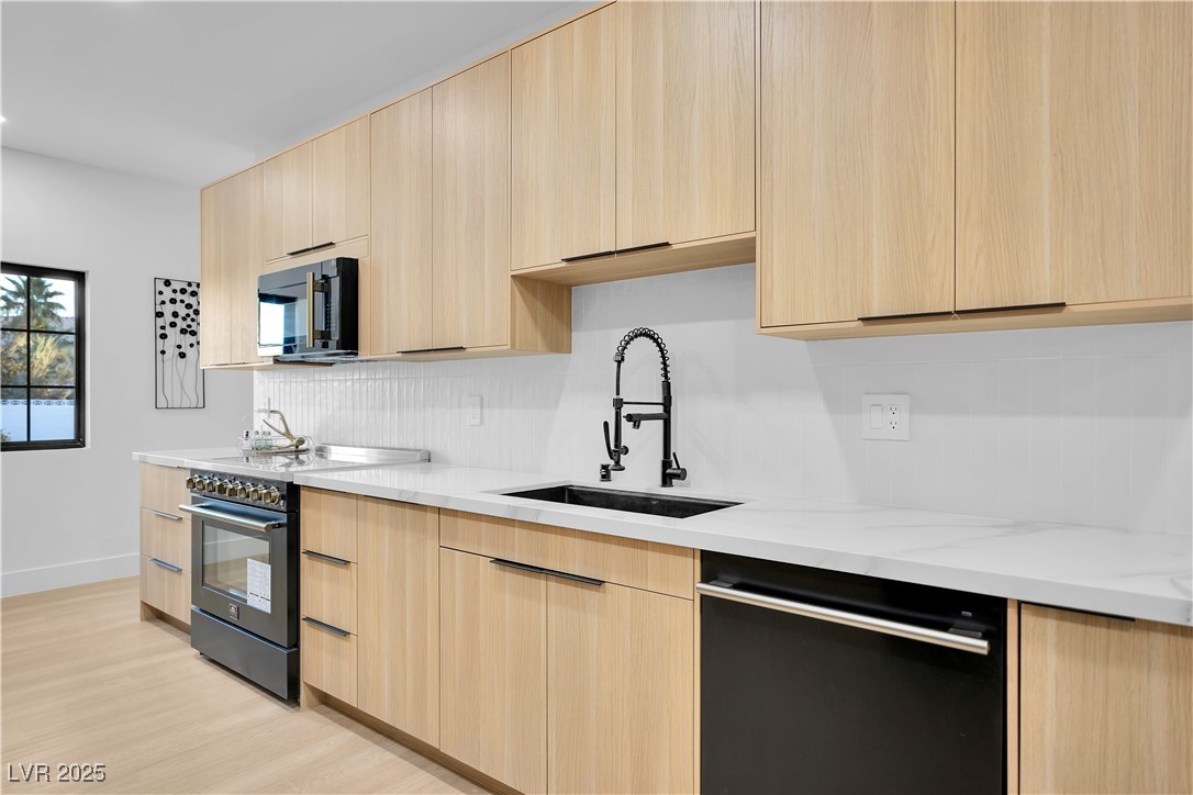 2720 Tioga Pines Circle