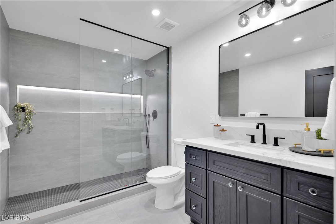 2720 Tioga Pines Circle