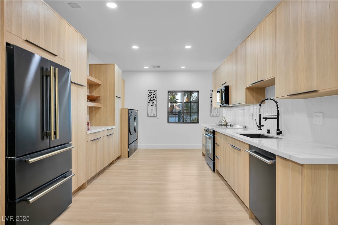 2720 Tioga Pines Circle