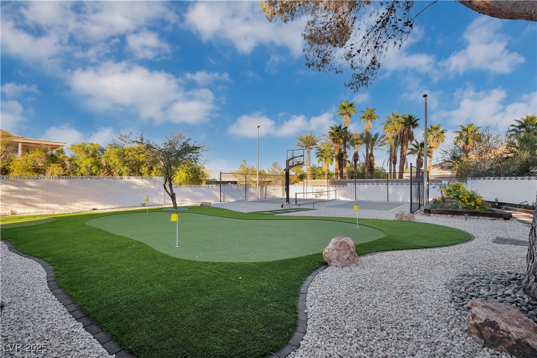 2720 Tioga Pines Circle