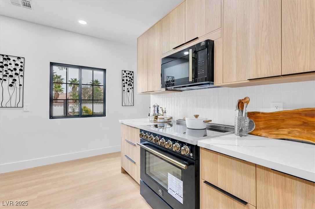 2720 Tioga Pines Circle