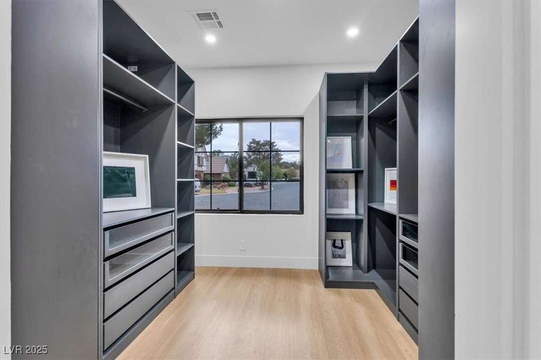 2720 Tioga Pines Circle